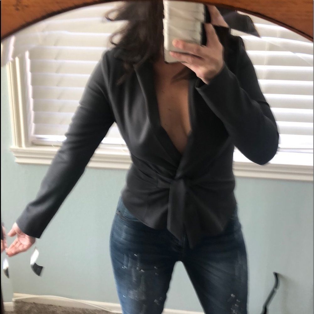 Gorgeous Johanne Beck Tie Blazer- Small